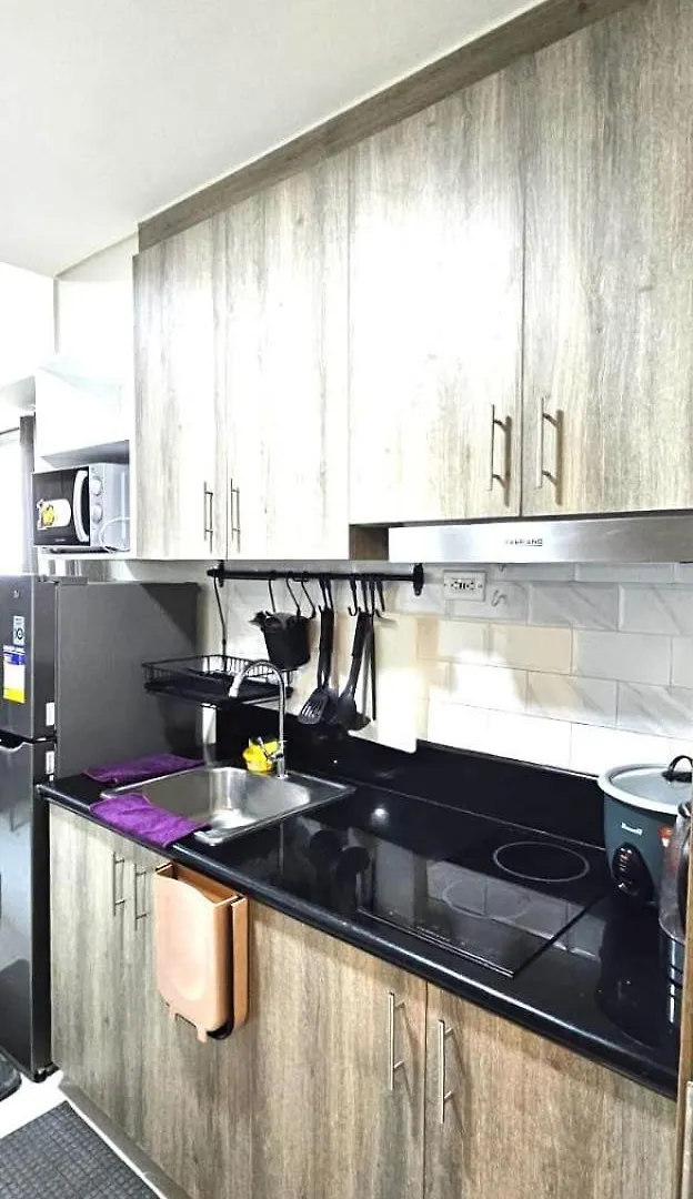 Coast Residences - 2 Bedroom With Balcony Facing Mall Of Asia, Manila Bay & Pool View Aparthotel